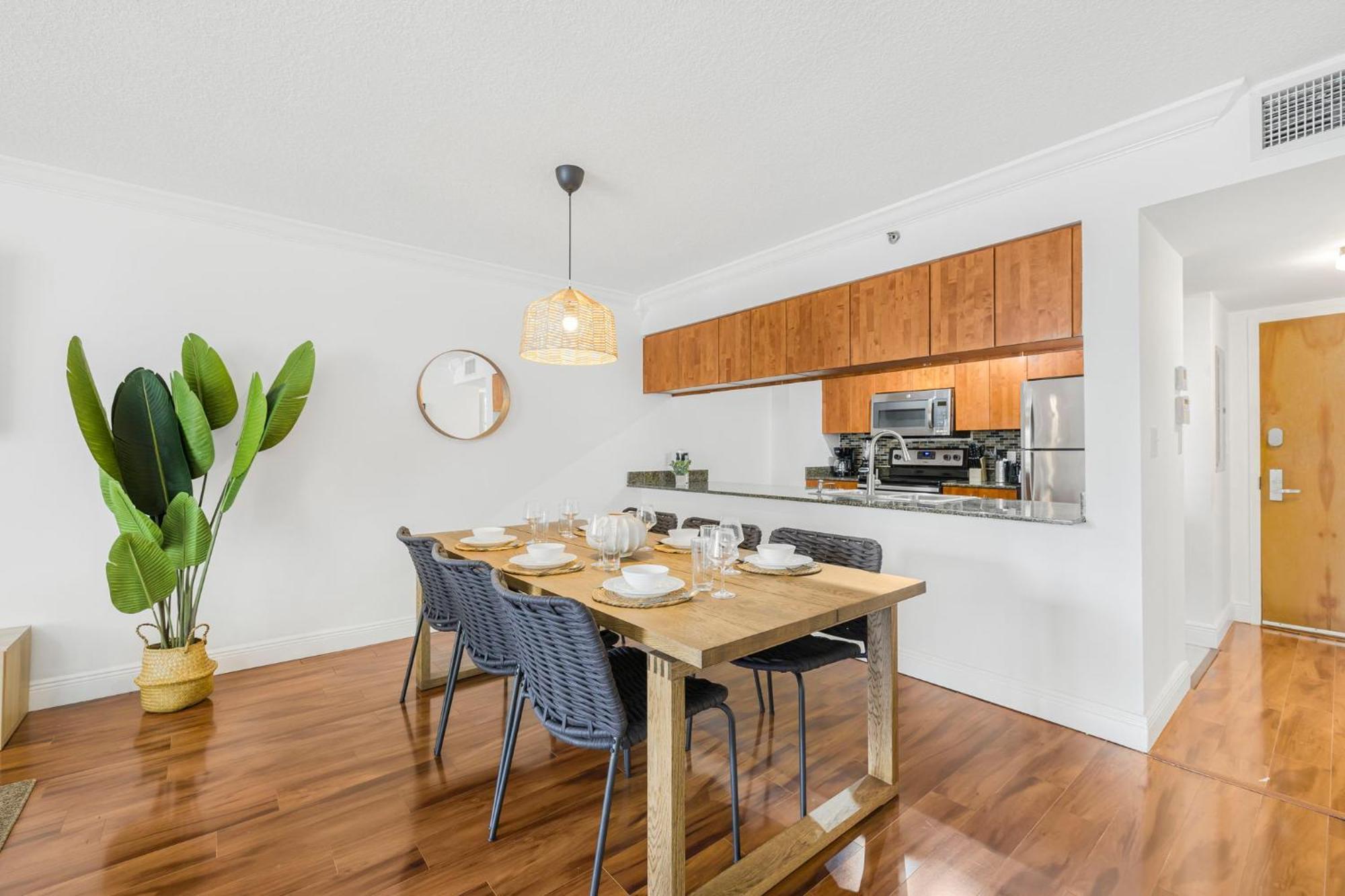 Apartamento Relax & Feel The Good Vibes In Our Condo! *